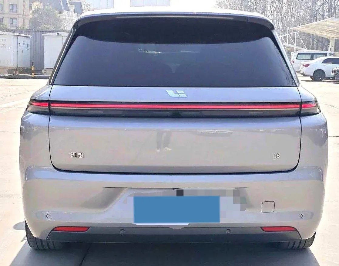 2023 Li L8 Range Extended 154HP REEV 40.9KWH,autocango,china used car exporter,china ev exporter,chinese used car exporter,chinese used ev exporter