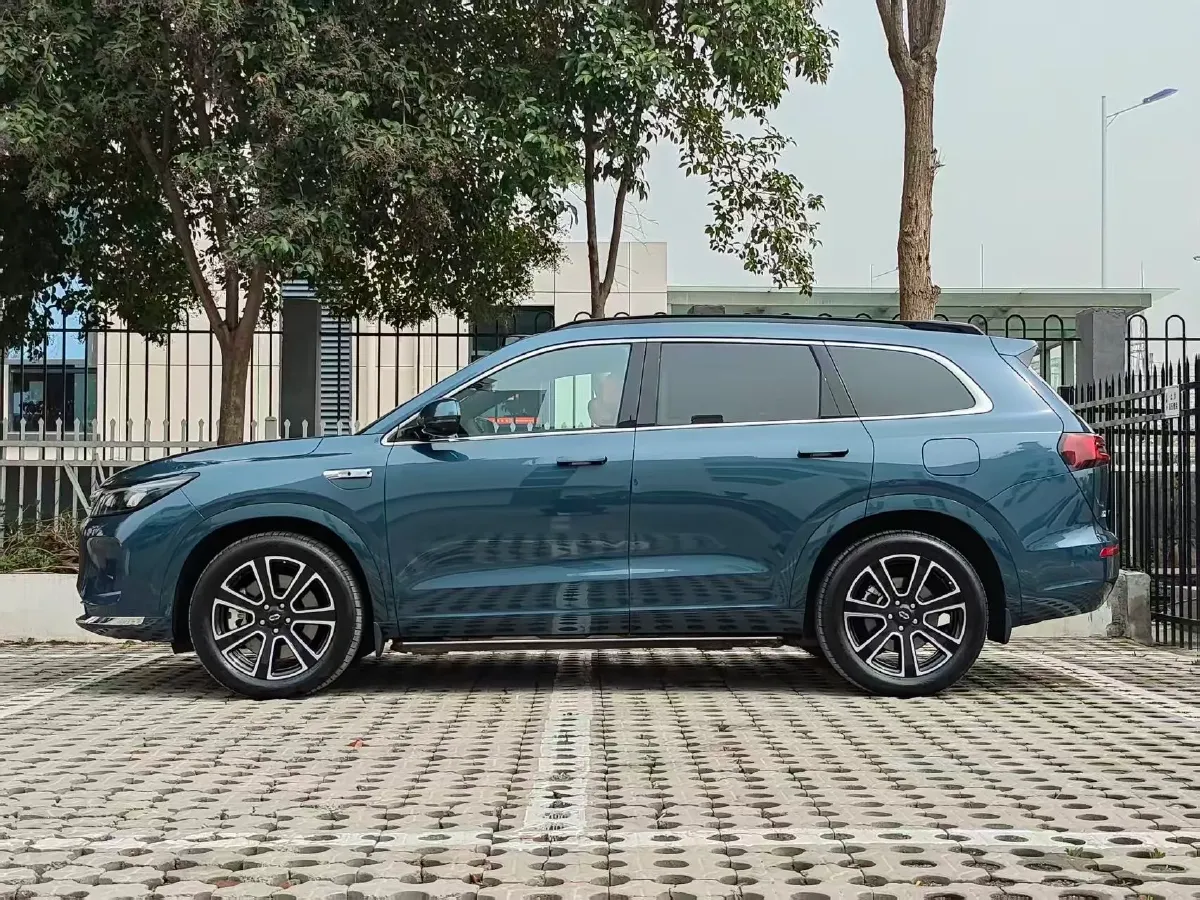 2024 AITO AITO M7 1.5T 152HP L4 REEV 42KWH,autocango,china used car exporter,china ev exporter,chinese used car exporter,chinese used ev exporter