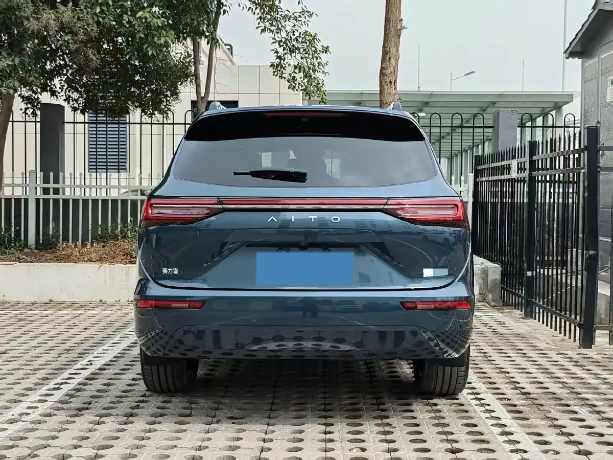 2024 AITO AITO M7 1.5T 152HP L4 REEV 42KWH,autocango,china used car exporter,china ev exporter,chinese used car exporter,chinese used ev exporter