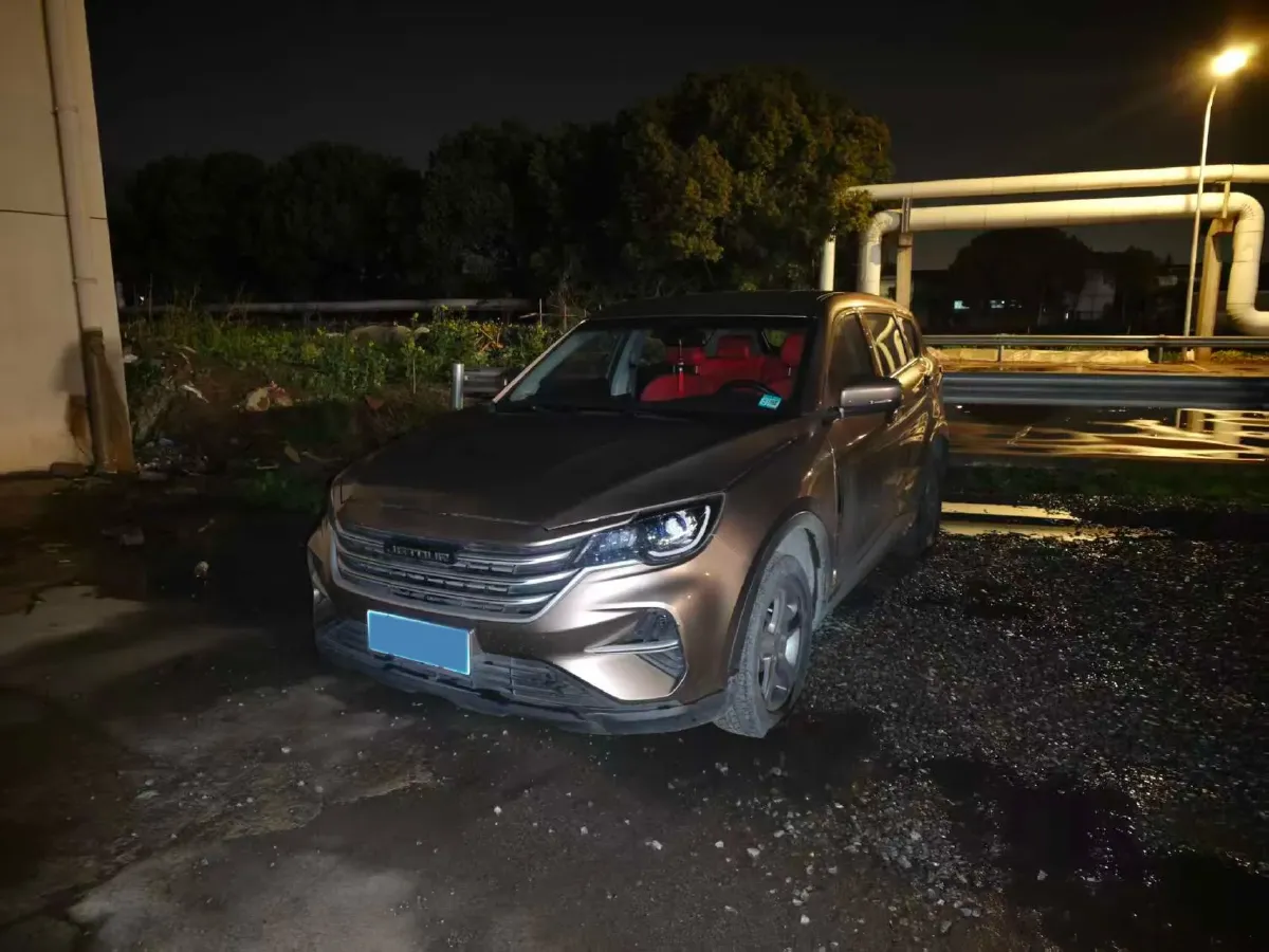 2020 Jetour X70M 1.5T 156HP L4 6MT,autocango,china used car exporter,china ev exporter,chinese used car exporter,chinese used ev exporter