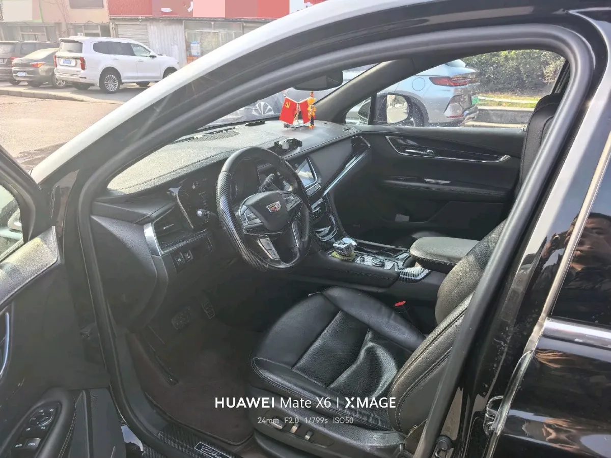 2020 Cadillac XT5 2.0T 241HP L4 9AT,autocango,china used car exporter,china ev exporter,chinese used car exporter,chinese used ev exporter