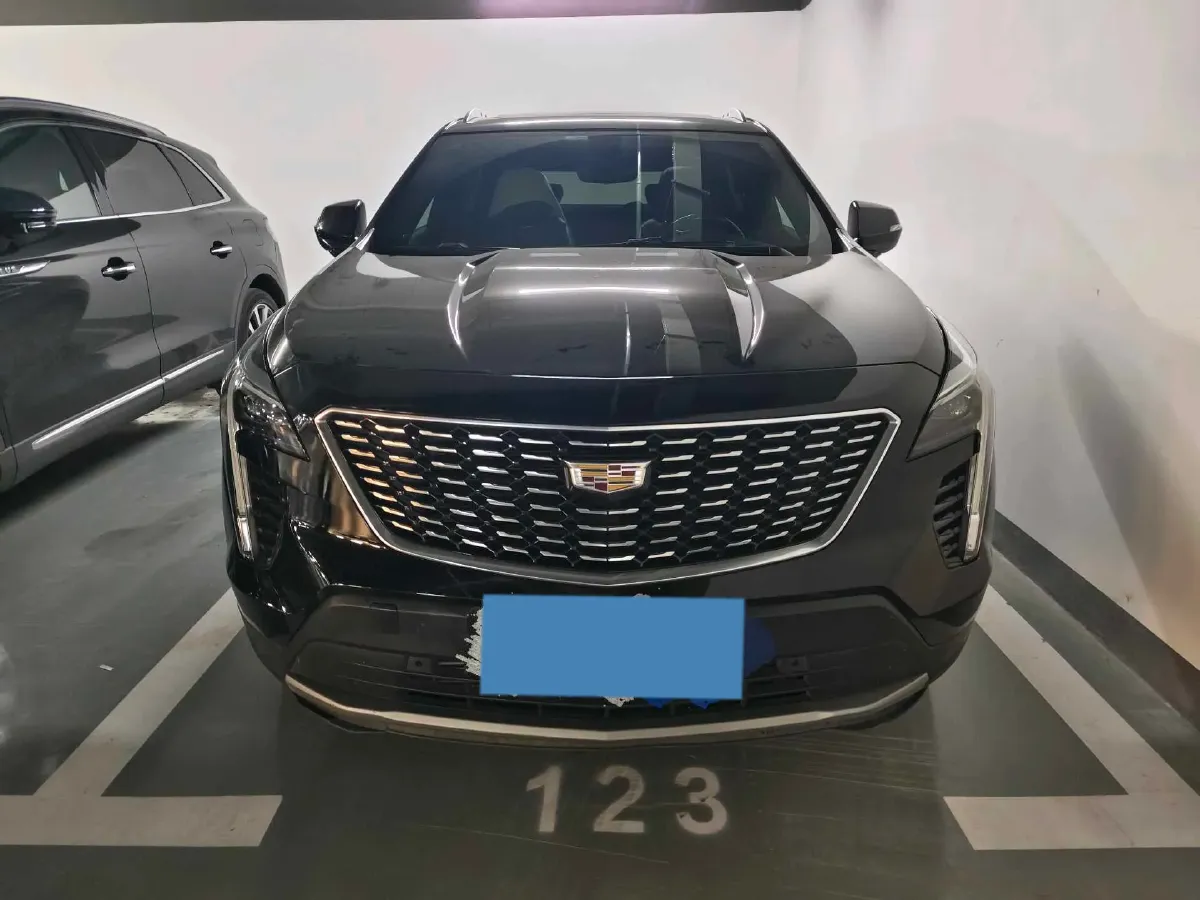 2020 Cadillac XT4 2.0T 241HP L4 9AT,autocango,china used car exporter,china ev exporter,chinese used car exporter,chinese used ev exporter