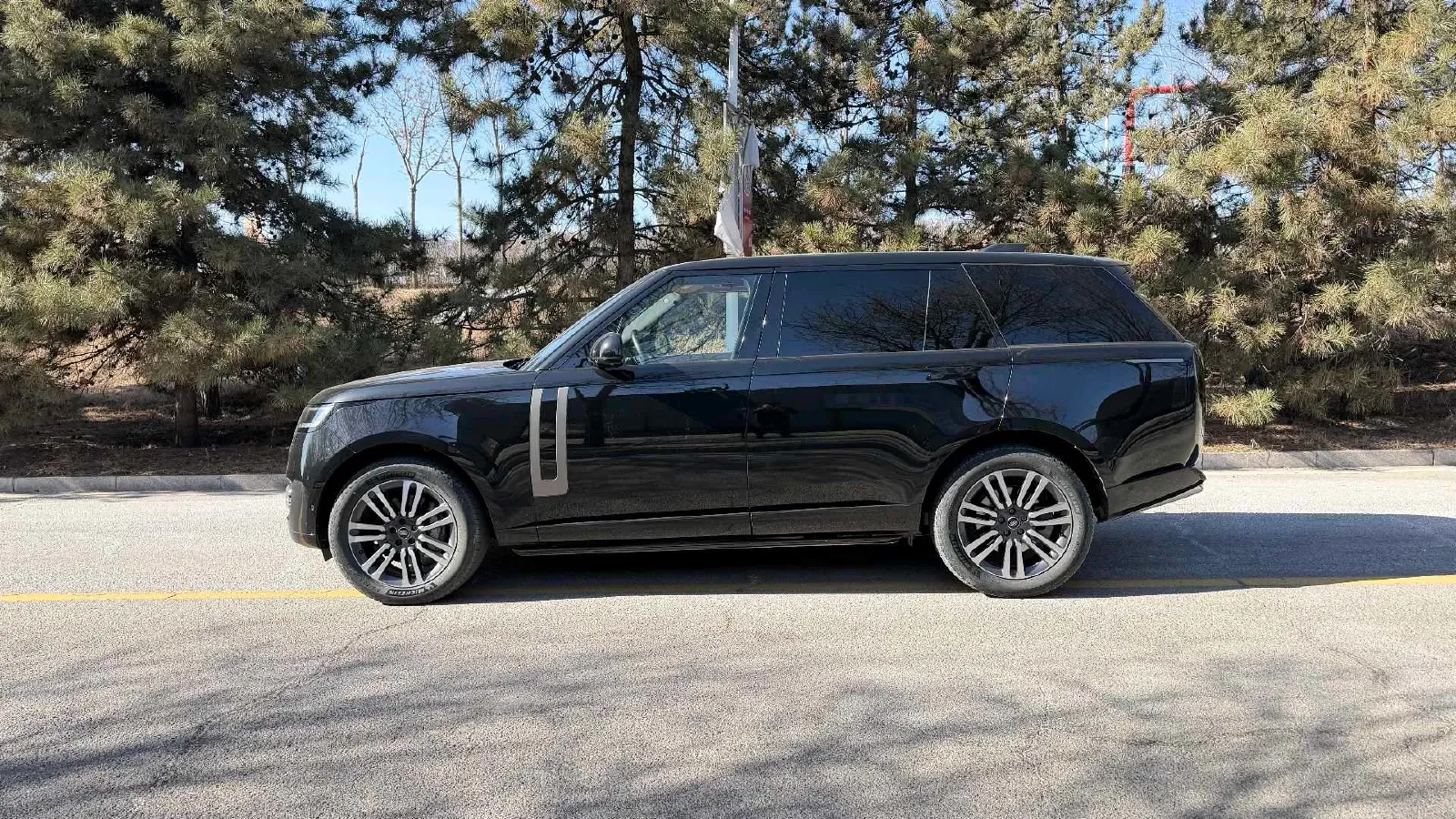 2024 Land Rover Range Rover 3.0T 400HP L6 8AT,autocango,china used car exporter,china ev exporter,chinese used car exporter,chinese used ev exporter