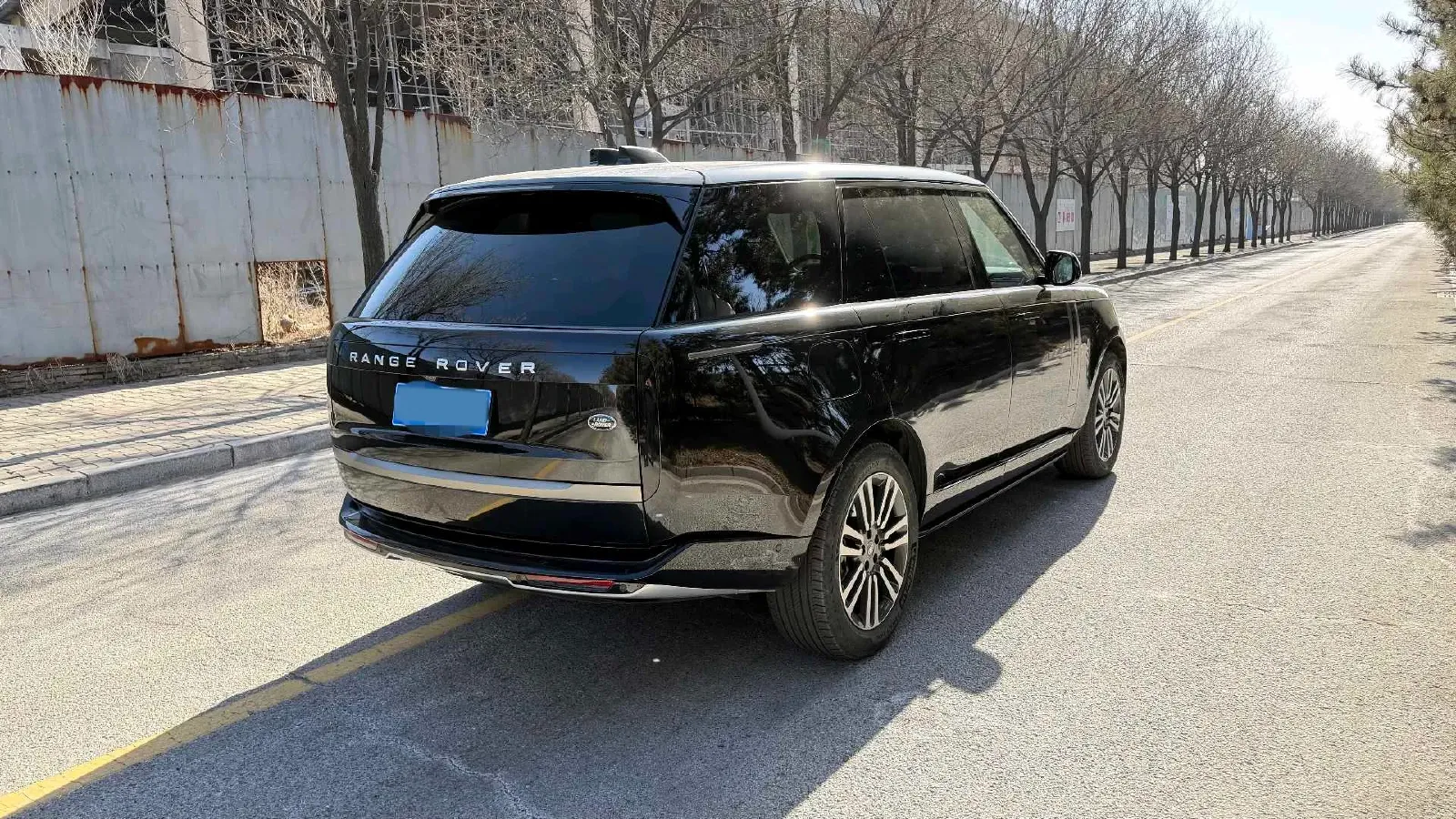 2024 Land Rover Range Rover 3.0T 400HP L6 8AT,autocango,china used car exporter,china ev exporter,chinese used car exporter,chinese used ev exporter
