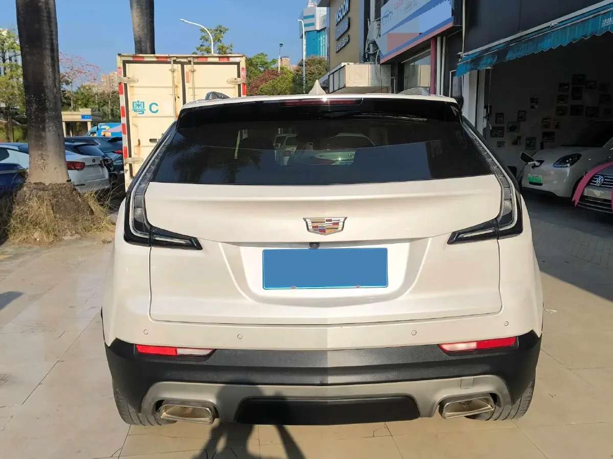 2020 Cadillac XT4 2.0T 241HP L4 9AT,autocango,china used car exporter,china ev exporter,chinese used car exporter,chinese used ev exporter