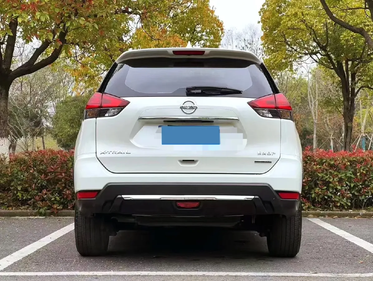 2020 Nissan X-Trail 2.0L 154HP L4 CVT,autocango,china used car exporter,china ev exporter,chinese used car exporter,chinese used ev exporter