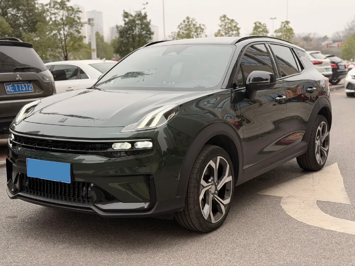2023 LYNK&CO 06 1.5T 181HP L4 7DCT,autocango,china used car exporter,china ev exporter,chinese used car exporter,chinese used ev exporter