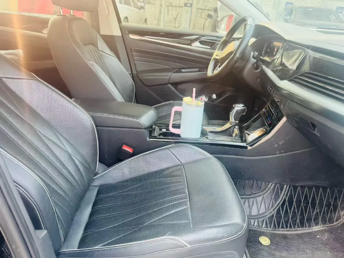 2022 Tesla Model 3 BEV 60KWH,autocango,china used car exporter,china ev exporter,chinese used car exporter,chinese used ev exporter