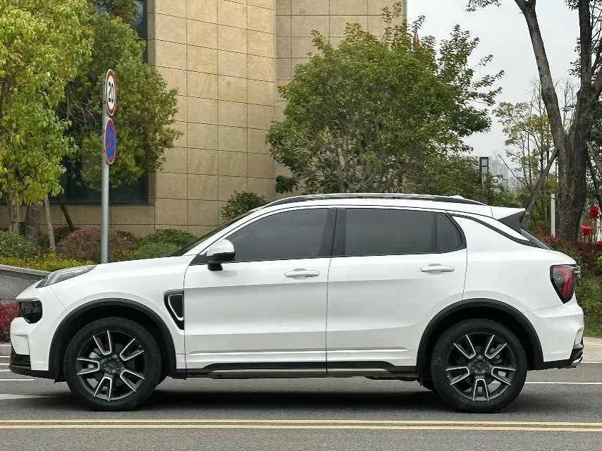 2023 MAXUS Interstellar 2.0T 261HP L4 8AT,autocango,china used car exporter,china ev exporter,chinese used car exporter,chinese used ev exporter