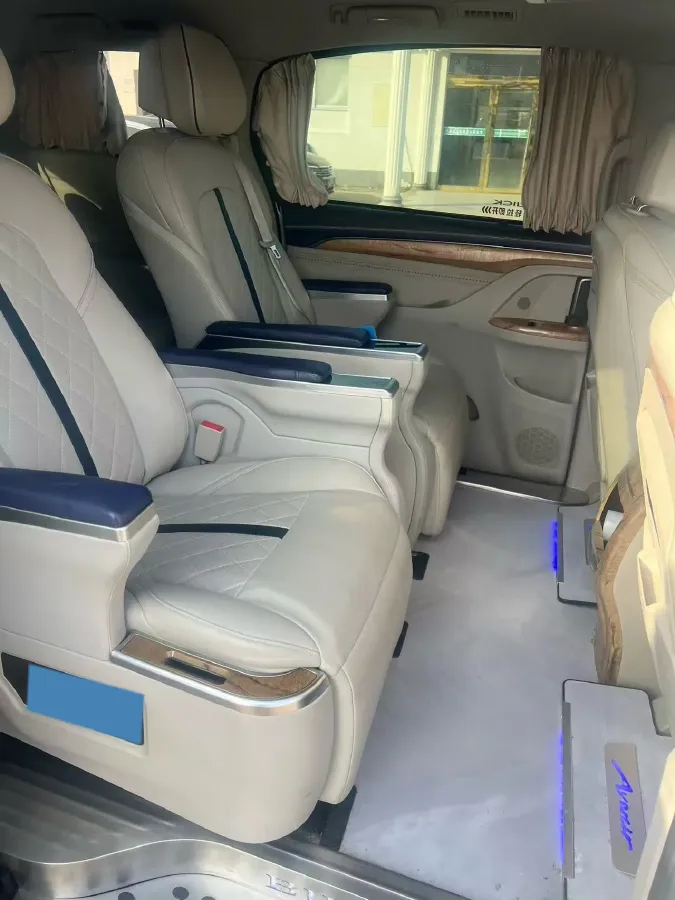 2018 Buick GL8 2.0T 260HP L4 6AT,autocango,china used car exporter,china ev exporter,chinese used car exporter,chinese used ev exporter