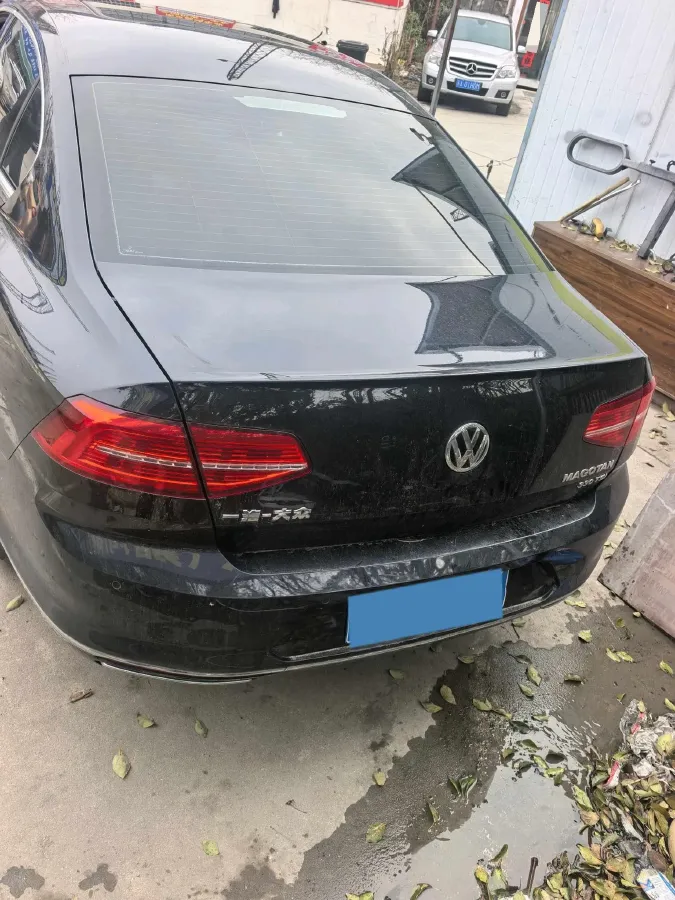 2018 Volkswagen Magotan 1.8T 180HP L4 7DCT,autocango,china used car exporter,china ev exporter,chinese used car exporter,chinese used ev exporter