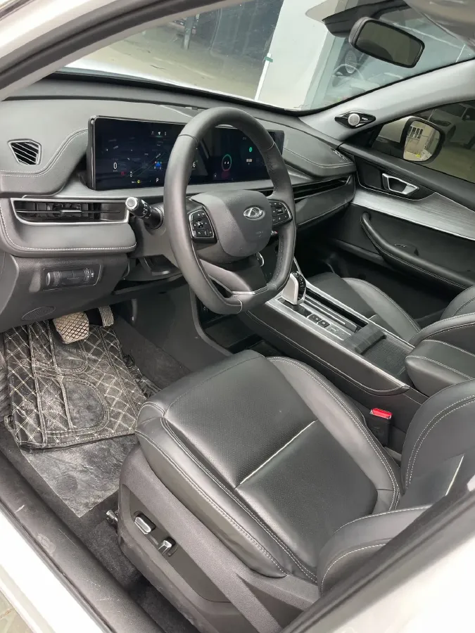 2021 Chery Tiggo 7 Plus 1.5T 156HP L4 CVT,autocango,china used car exporter,china ev exporter,chinese used car exporter,chinese used ev exporter