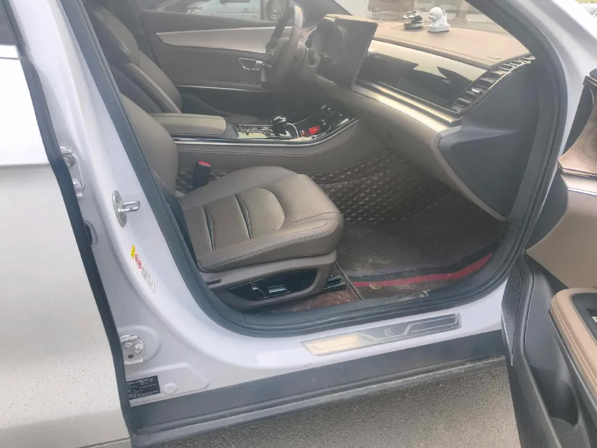 2020 WEY VV7 2.0T 227HP L4 7DCT PHEV,autocango,china used car exporter,china ev exporter,chinese used car exporter,chinese used ev exporter