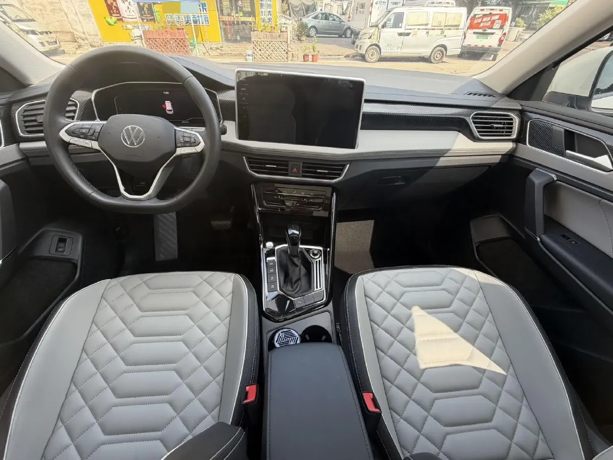 2023 Volkswagen Tayron 1.5T 160HP L4 7DCT,autocango,china used car exporter,china ev exporter,chinese used car exporter,chinese used ev exporter