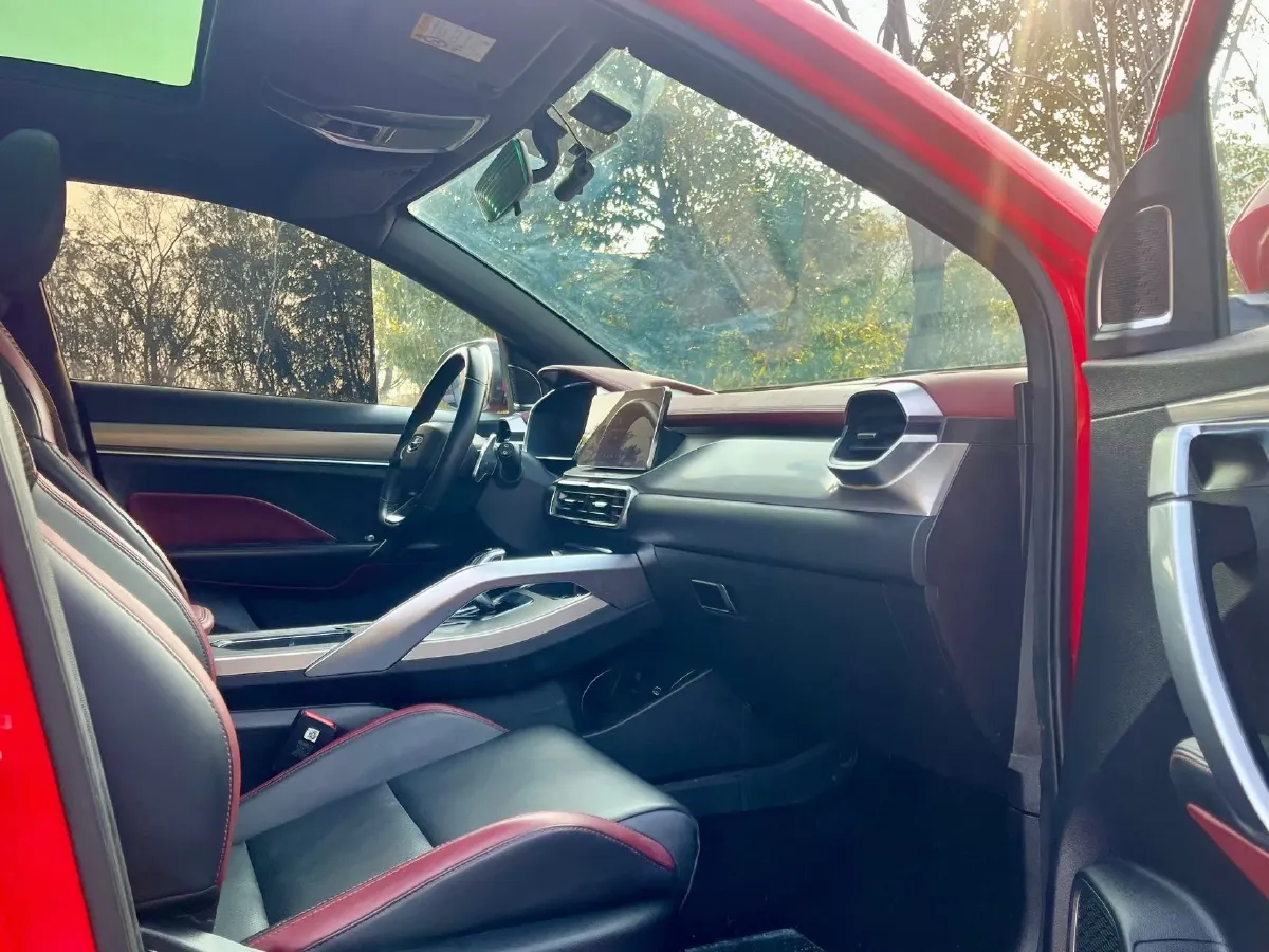 2019 Geely Coolray 1.5T 177HP L3 7DCT,autocango,china used car exporter,china ev exporter,chinese used car exporter,chinese used ev exporter