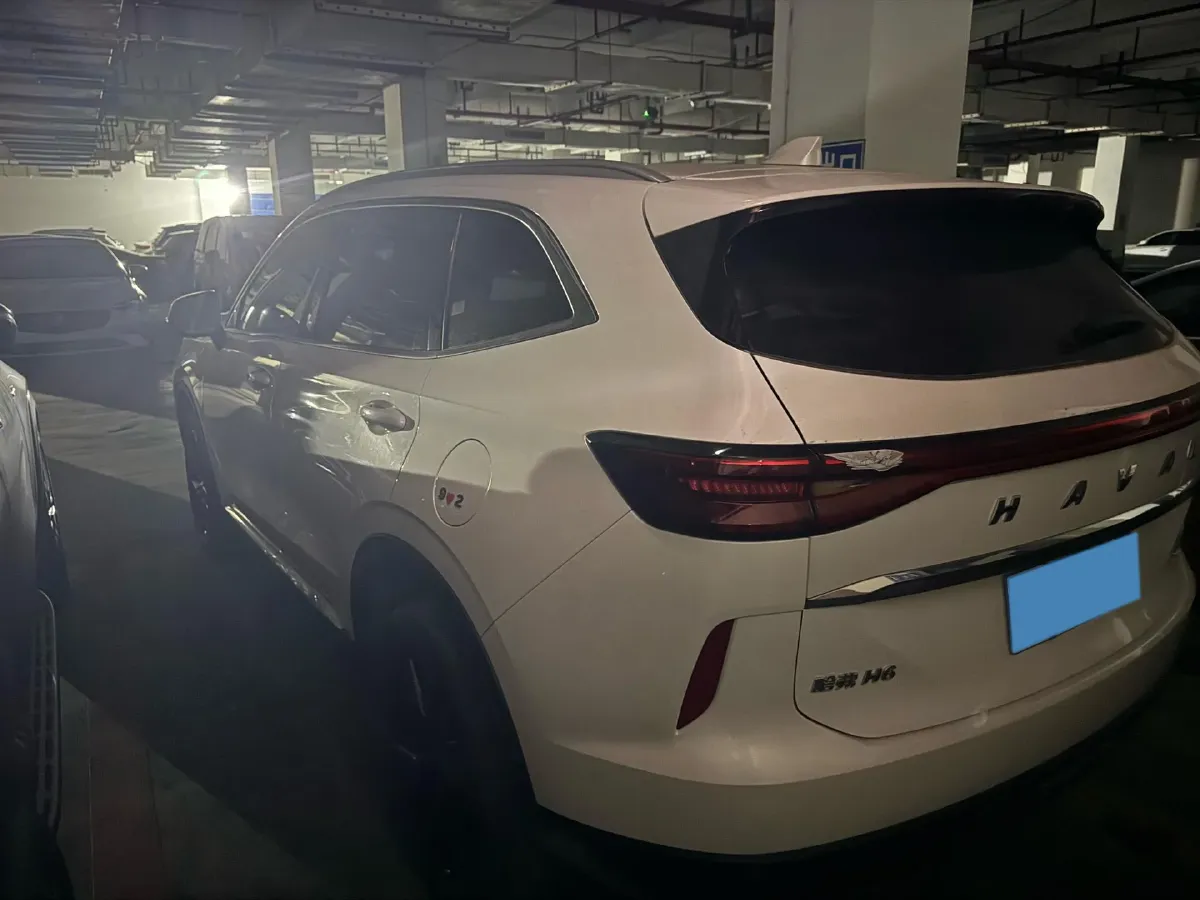 2021 Haval H6 2.0T 211HP L4 7DCT,autocango,china used car exporter,china ev exporter,chinese used car exporter,chinese used ev exporter