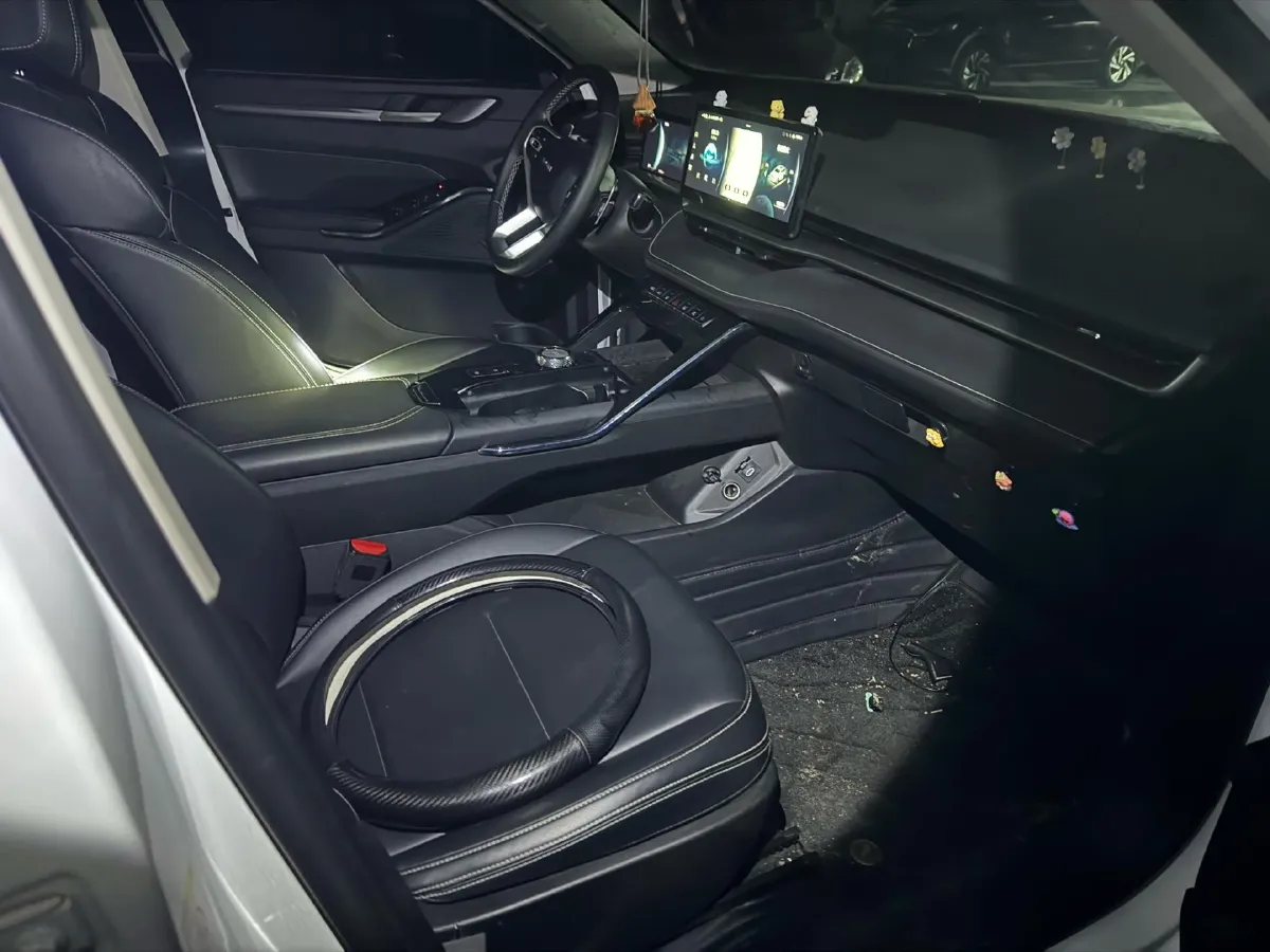 2021 Haval H6 2.0T 211HP L4 7DCT,autocango,china used car exporter,china ev exporter,chinese used car exporter,chinese used ev exporter