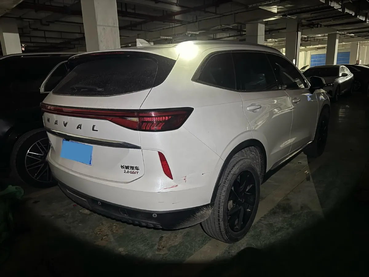 2021 Haval H6 2.0T 211HP L4 7DCT,autocango,china used car exporter,china ev exporter,chinese used car exporter,chinese used ev exporter