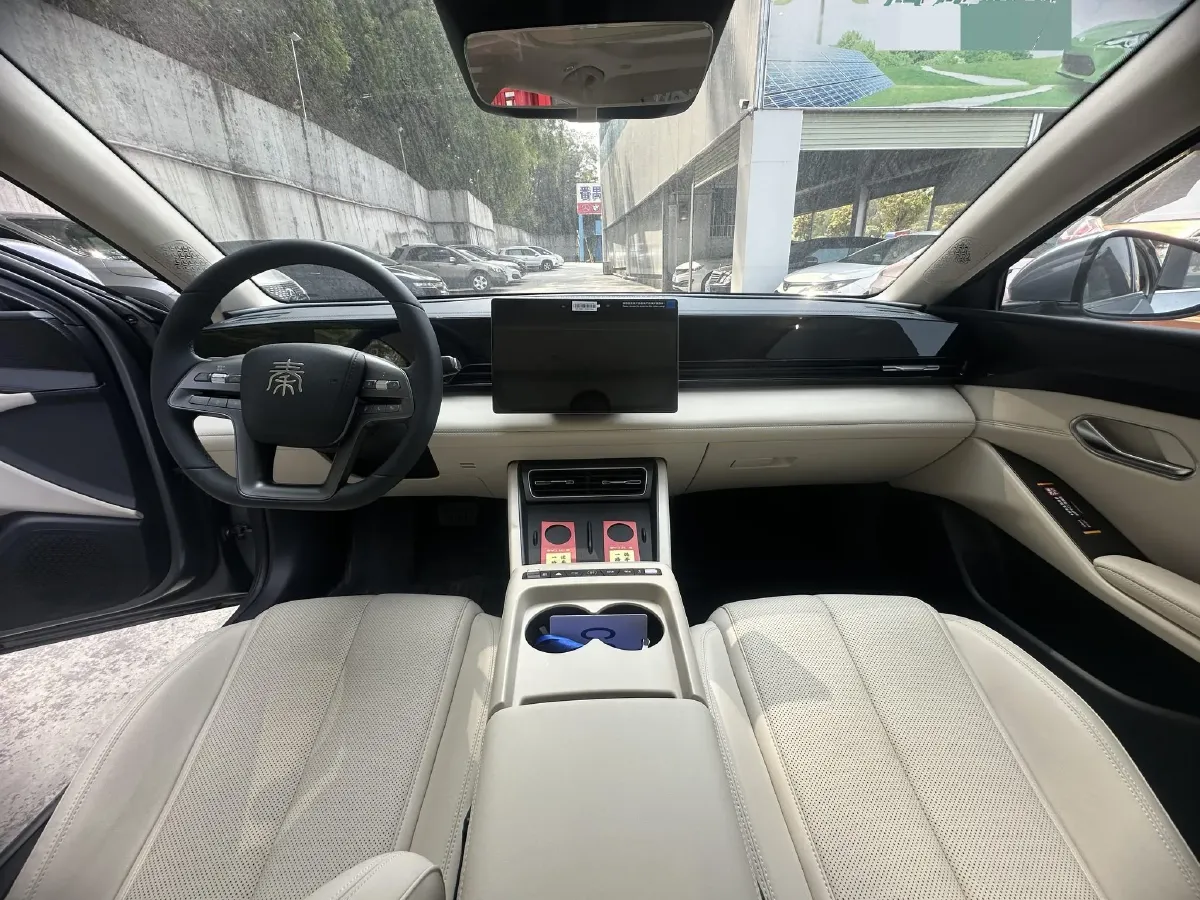 2025 BYD QinL BEV,autocango,china used car exporter,china ev exporter,chinese used car exporter,chinese used ev exporter