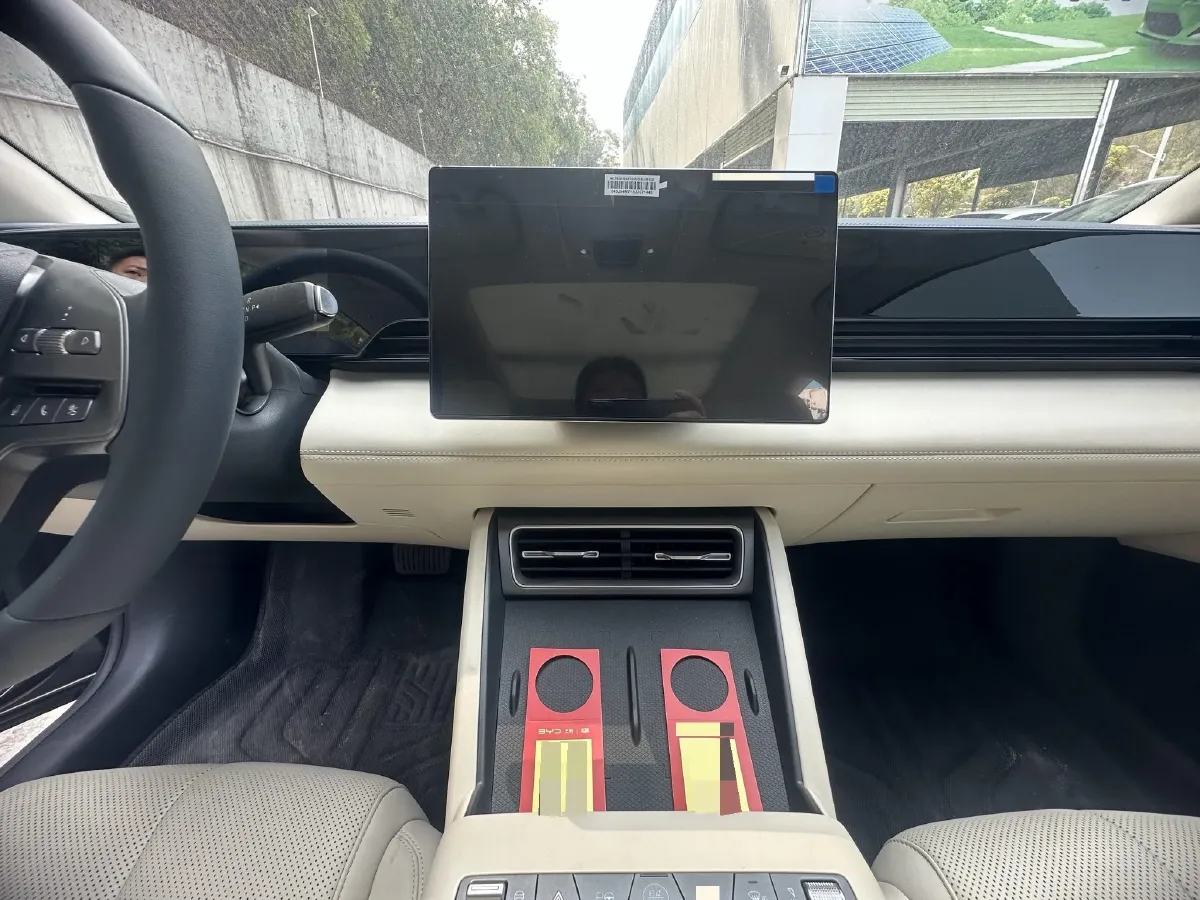 2025 BYD QinL BEV,autocango,china used car exporter,china ev exporter,chinese used car exporter,chinese used ev exporter