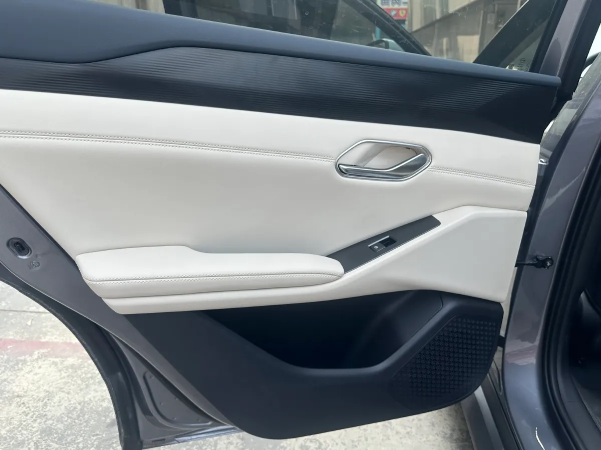 2025 BYD QinL BEV,autocango,china used car exporter,china ev exporter,chinese used car exporter,chinese used ev exporter