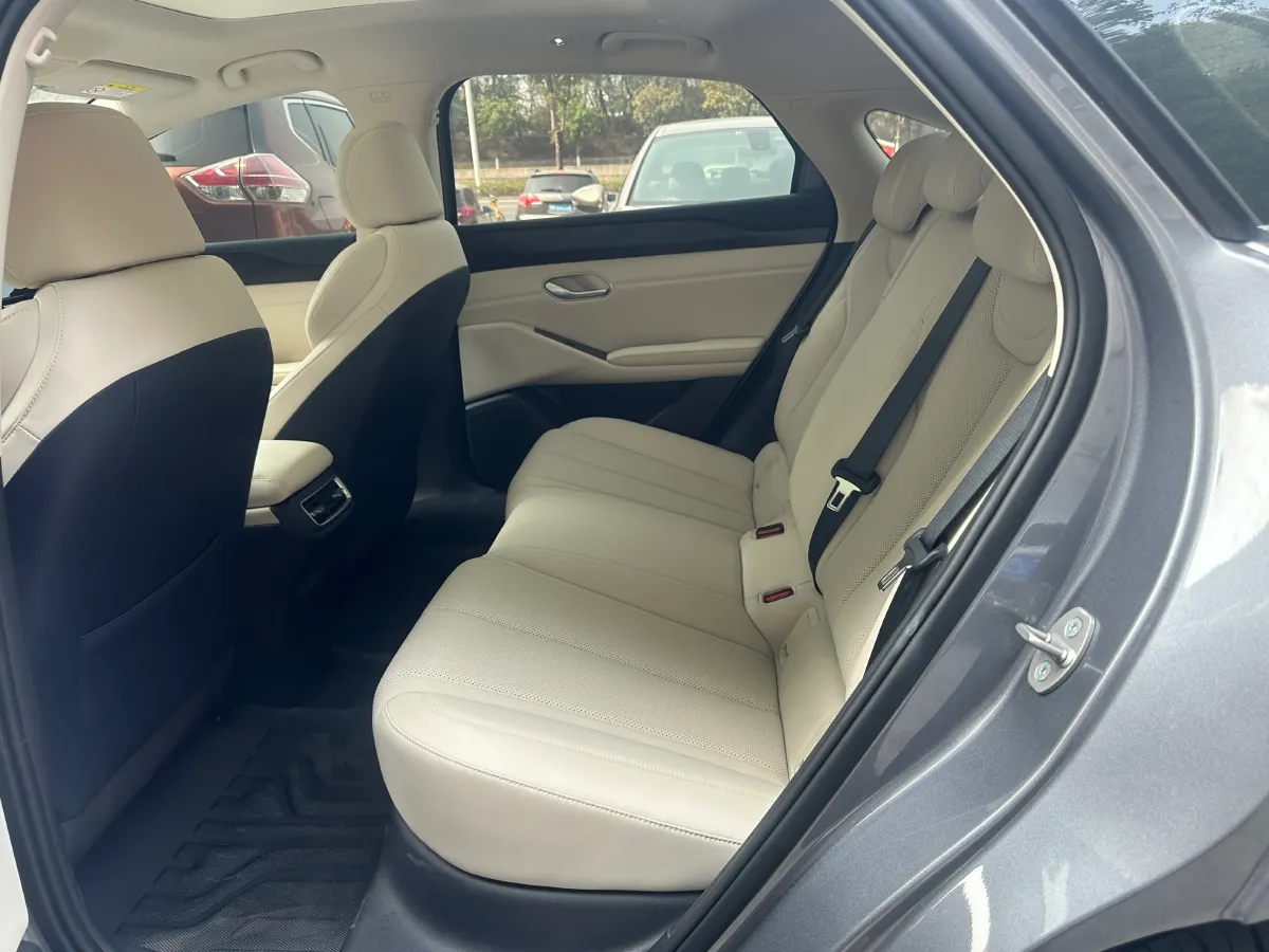 2025 BYD QinL BEV,autocango,china used car exporter,china ev exporter,chinese used car exporter,chinese used ev exporter