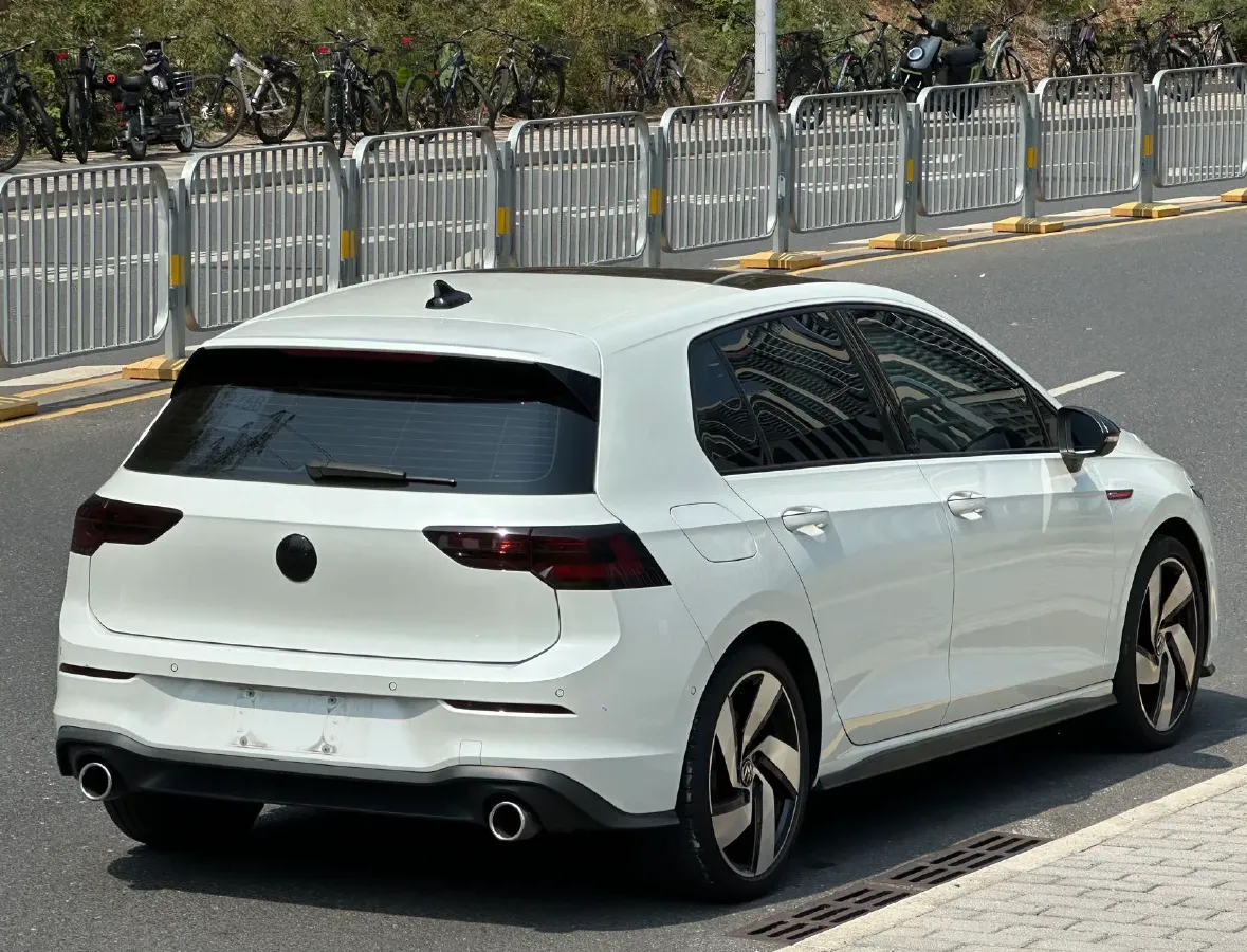 2021 Honda CR-V 1.5T 193HP L4 CVT,autocango,china used car exporter,china ev exporter,chinese used car exporter,chinese used ev exporter