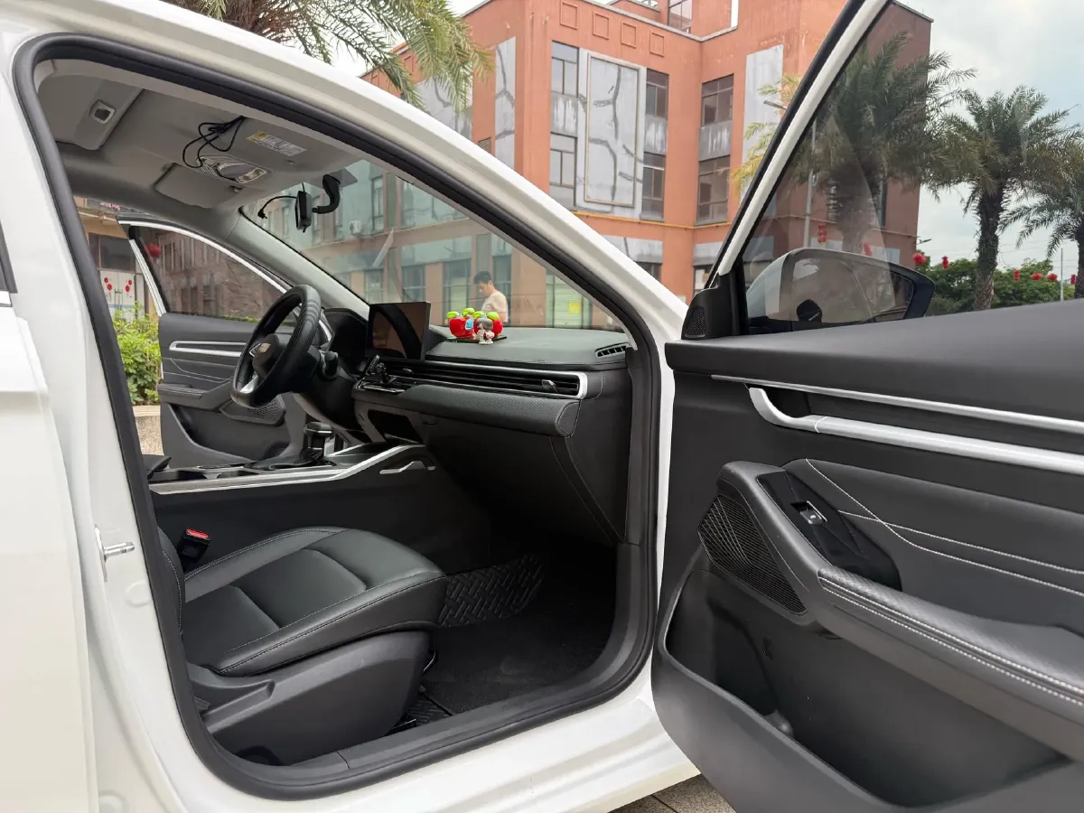 2025 Geely Emgrand 1.5L 127HP L4 CVT,autocango,china used car exporter,china ev exporter,chinese used car exporter,chinese used ev exporter