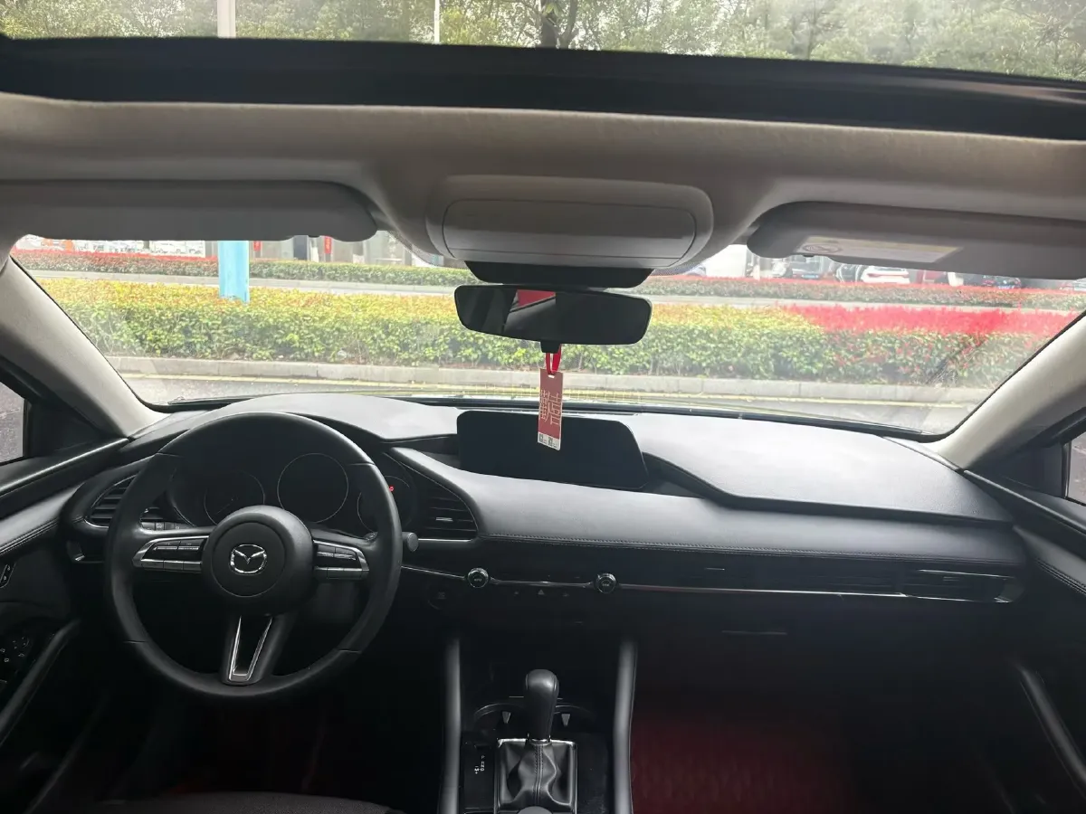 2022 Mazda 3 Axela 2.0L 158HP L4 6AT,autocango,china used car exporter,china ev exporter,chinese used car exporter,chinese used ev exporter