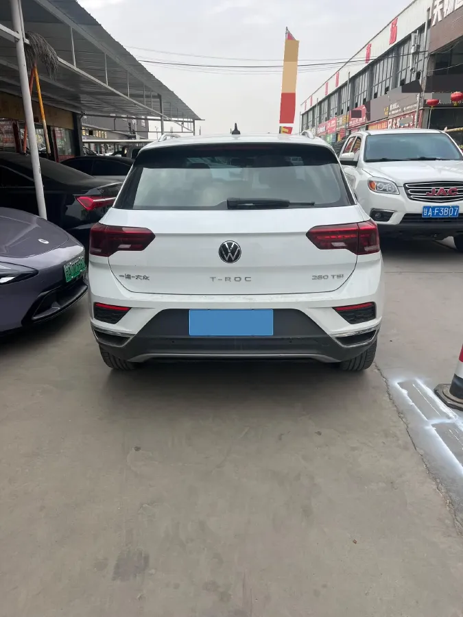2021 Volkswagen T-Roc 1.4T 150HP L4 7DCT,autocango,china used car exporter,china ev exporter,chinese used car exporter,chinese used ev exporter