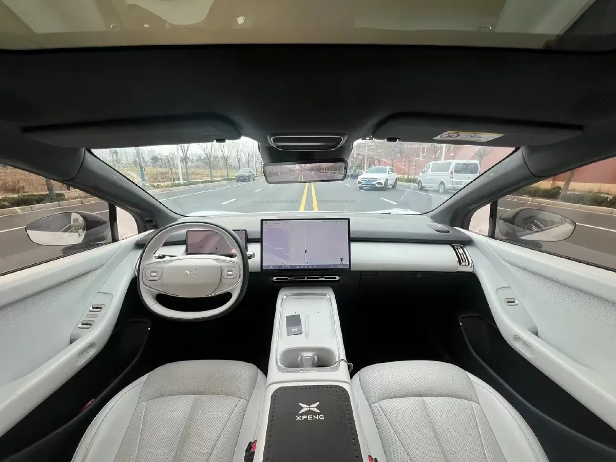 2024 Xpeng P7+ BEV 76.3KWH,autocango,china used car exporter,china ev exporter,chinese used car exporter,chinese used ev exporter