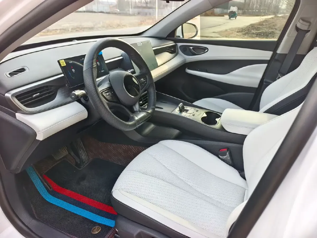 2025 BYD Seal05 DM-i 1.5L 101HP L4 E-CVT PHEV 7.68KWH,autocango,china used car exporter,china ev exporter,chinese used car exporter,chinese used ev exporter