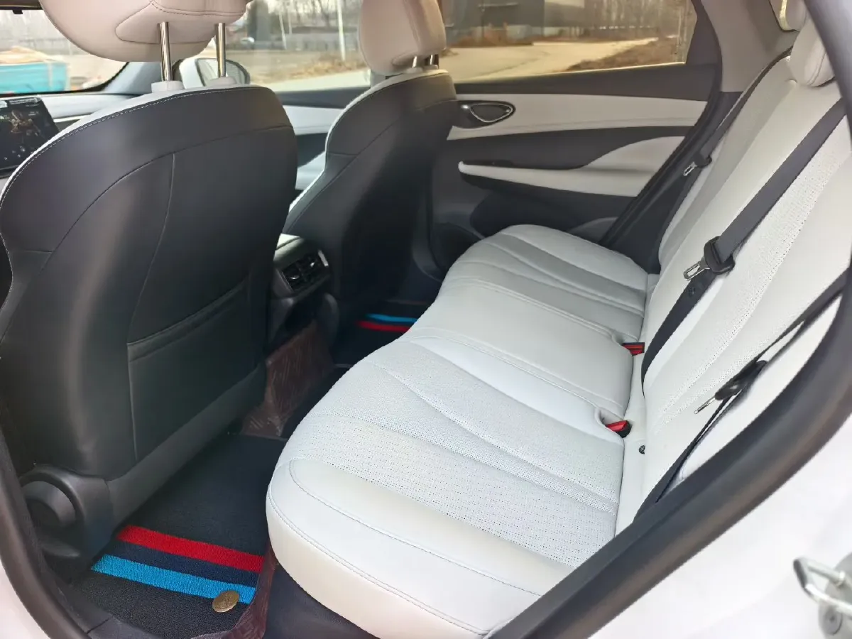 2025 BYD Seal05 DM-i 1.5L 101HP L4 E-CVT PHEV 7.68KWH,autocango,china used car exporter,china ev exporter,chinese used car exporter,chinese used ev exporter