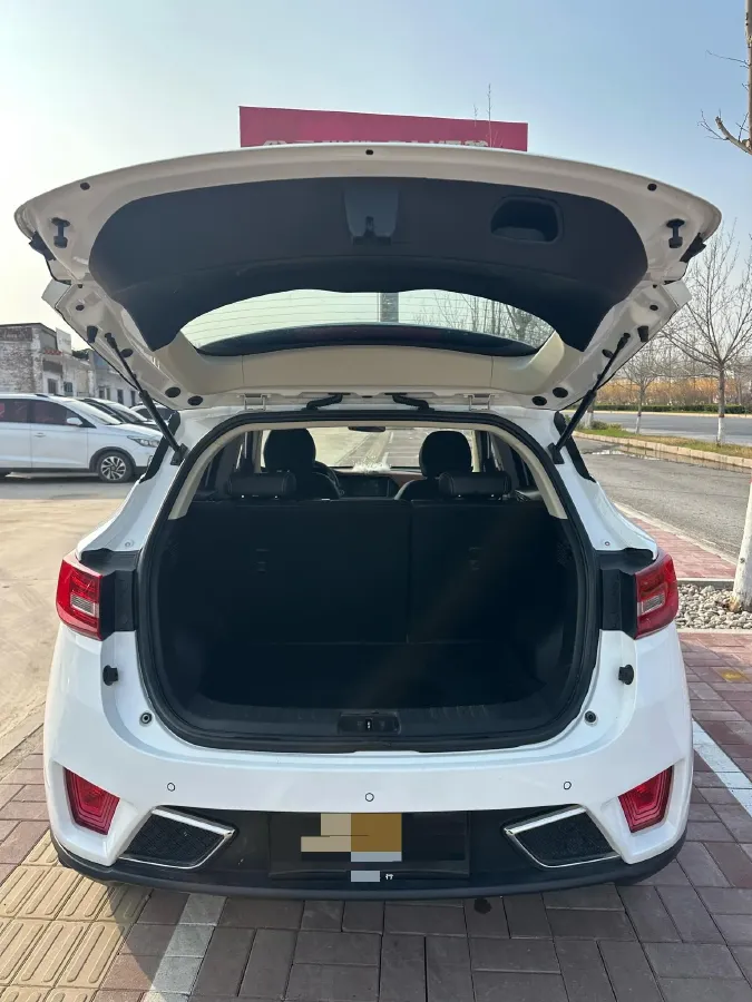 2017 Zotye T300 1.5T 144HP L4 CVT,autocango,china used car exporter,china ev exporter,chinese used car exporter,chinese used ev exporter