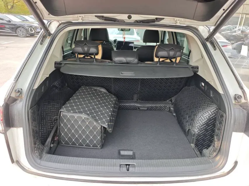 2023 Volkswagen Tayron 2.0T 186HP L4 7DCT,autocango,china used car exporter,china ev exporter,chinese used car exporter,chinese used ev exporter