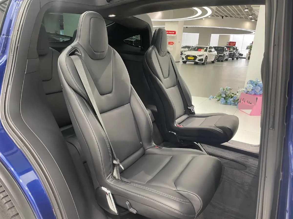 2019 Tesla Model X BEV 100KWH,autocango,china used car exporter,china ev exporter,chinese used car exporter,chinese used ev exporter