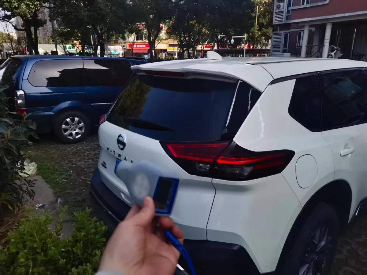 2021 Nissan X-Trail 1.5T 204HP L3 CVT,autocango,china used car exporter,china ev exporter,chinese used car exporter,chinese used ev exporter