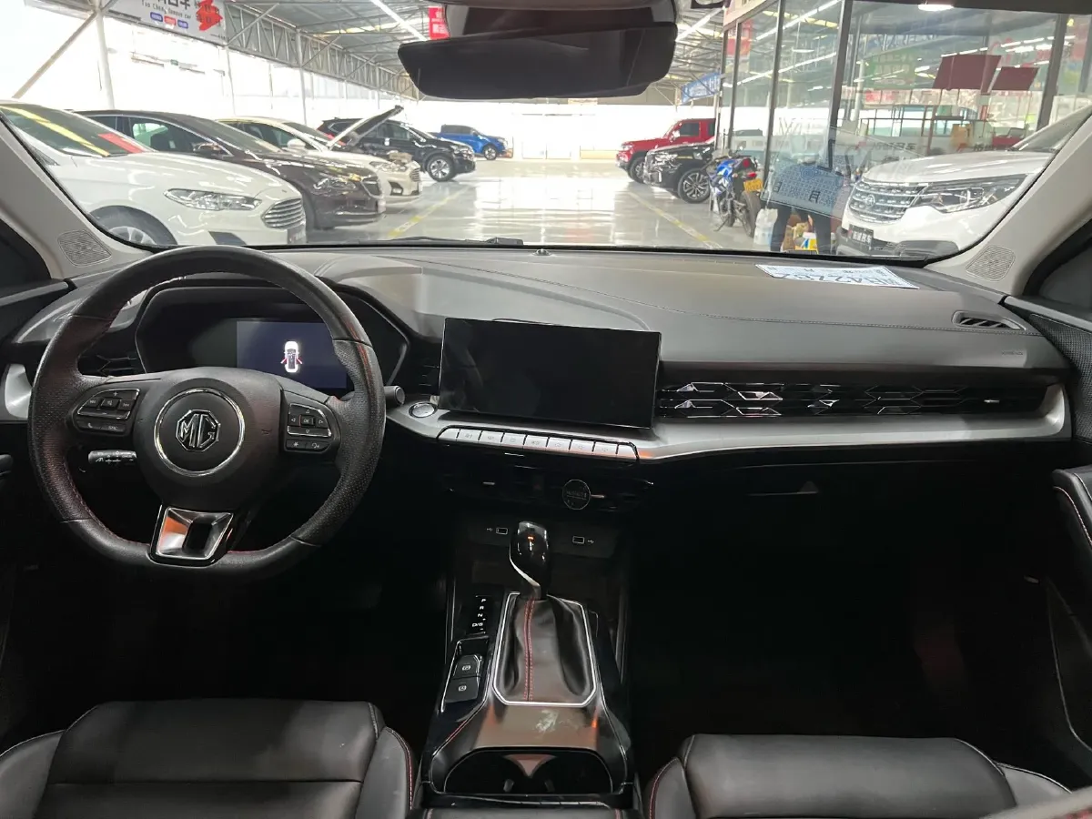 2022 MG 5 1.5L 120HP L4 CVT,autocango,china used car exporter,china ev exporter,chinese used car exporter,chinese used ev exporter