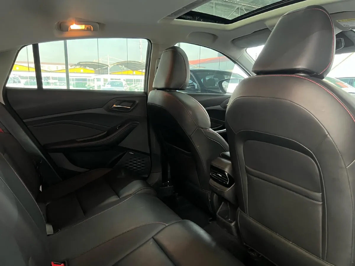 2022 MG 5 1.5L 120HP L4 CVT,autocango,china used car exporter,china ev exporter,chinese used car exporter,chinese used ev exporter