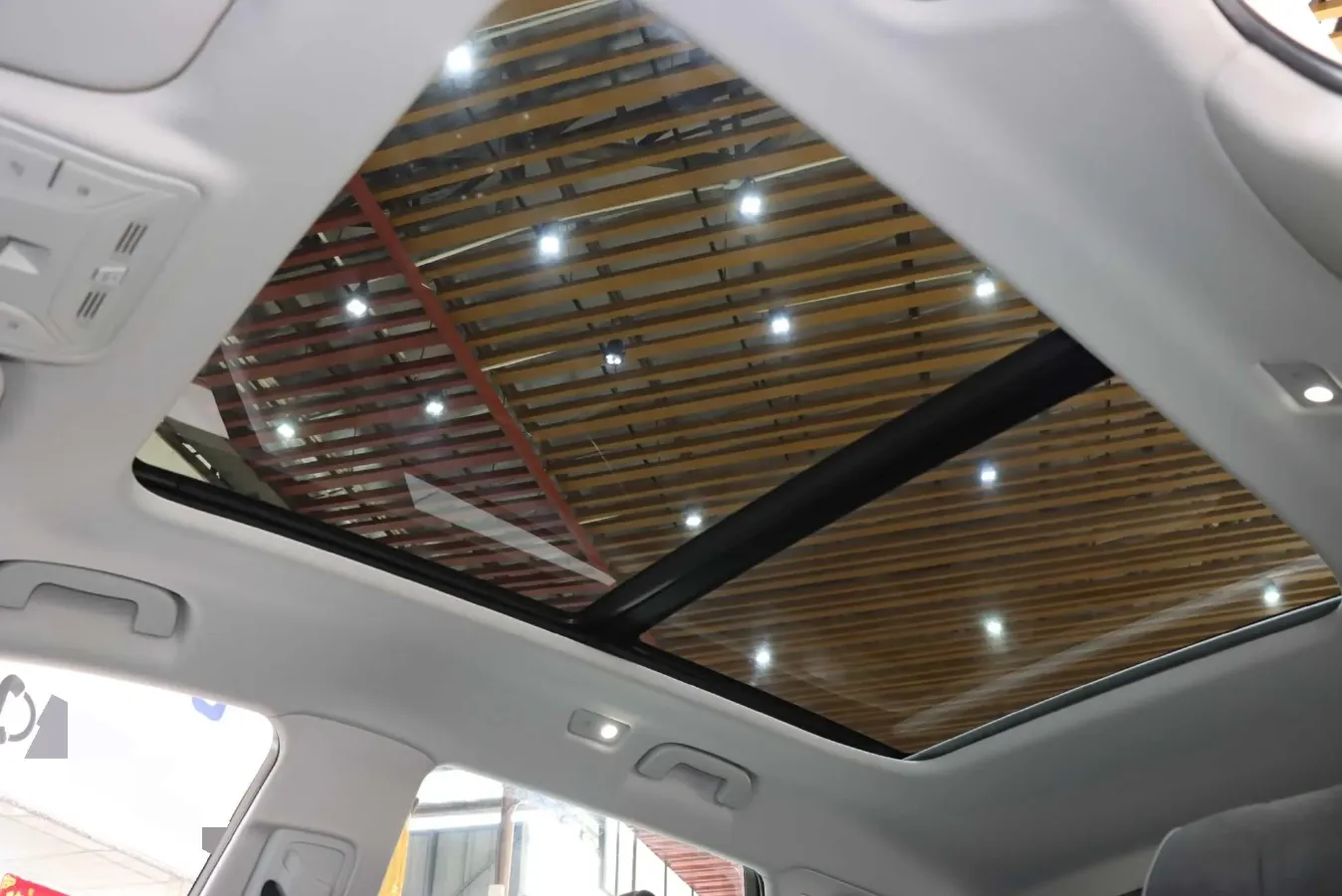 2019 HongQi HS5 2.0T 224HP L4 6AT,autocango,china used car exporter,china ev exporter,chinese used car exporter,chinese used ev exporter