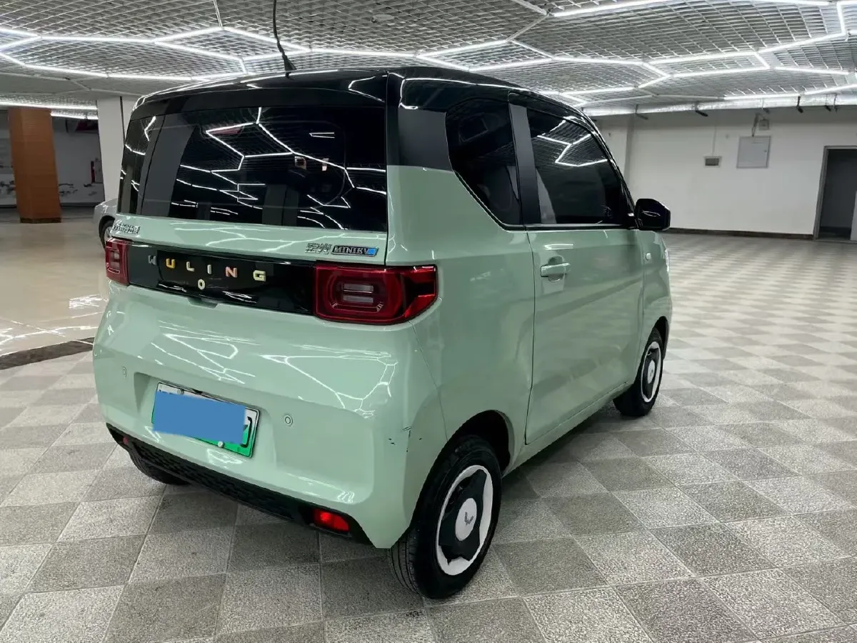 2022 WuLing HongGuang MINI EV BEV 13.9KWH,autocango,china used car exporter,china ev exporter,chinese used car exporter,chinese used ev exporter