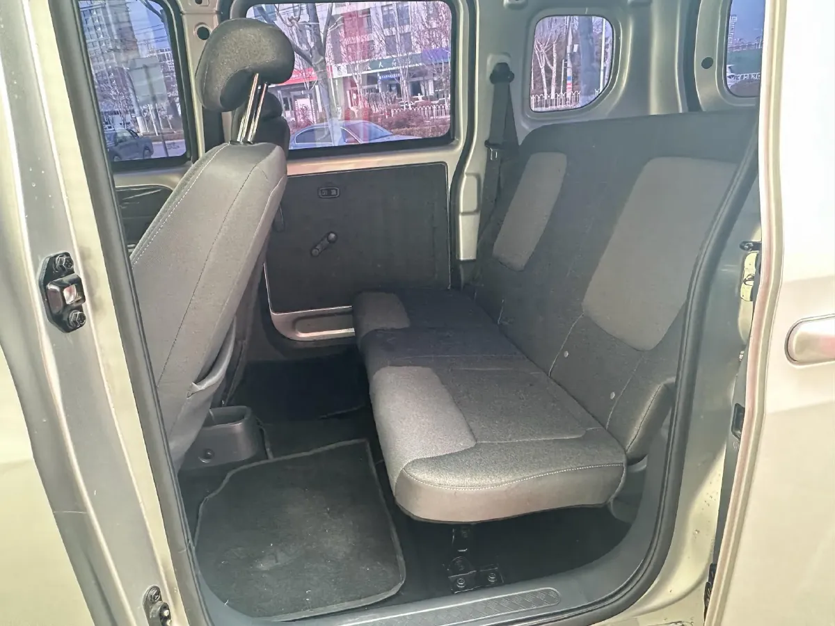 2025 WuLing ZhiGuang BEV 17.7KWH,autocango,china used car exporter,china ev exporter,chinese used car exporter,chinese used ev exporter