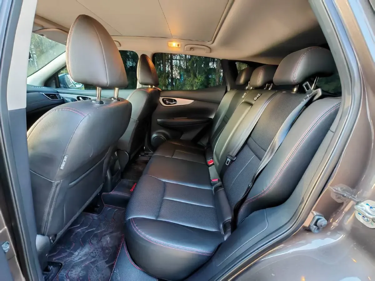 2022 Nissan Qashqai 2.0L 151HP L4 CVT,autocango,china used car exporter,china ev exporter,chinese used car exporter,chinese used ev exporter