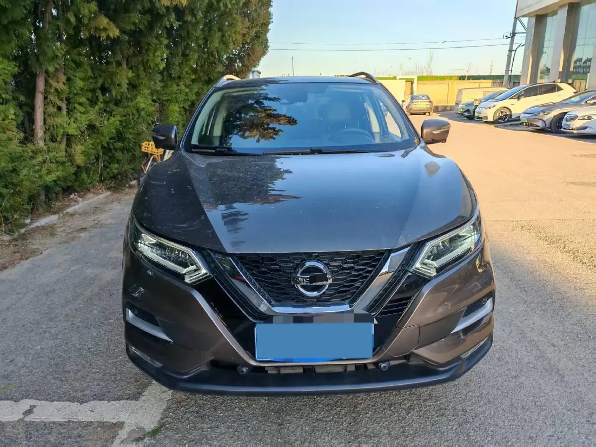 2022 Nissan Qashqai 2.0L 151HP L4 CVT,autocango,china used car exporter,china ev exporter,chinese used car exporter,chinese used ev exporter