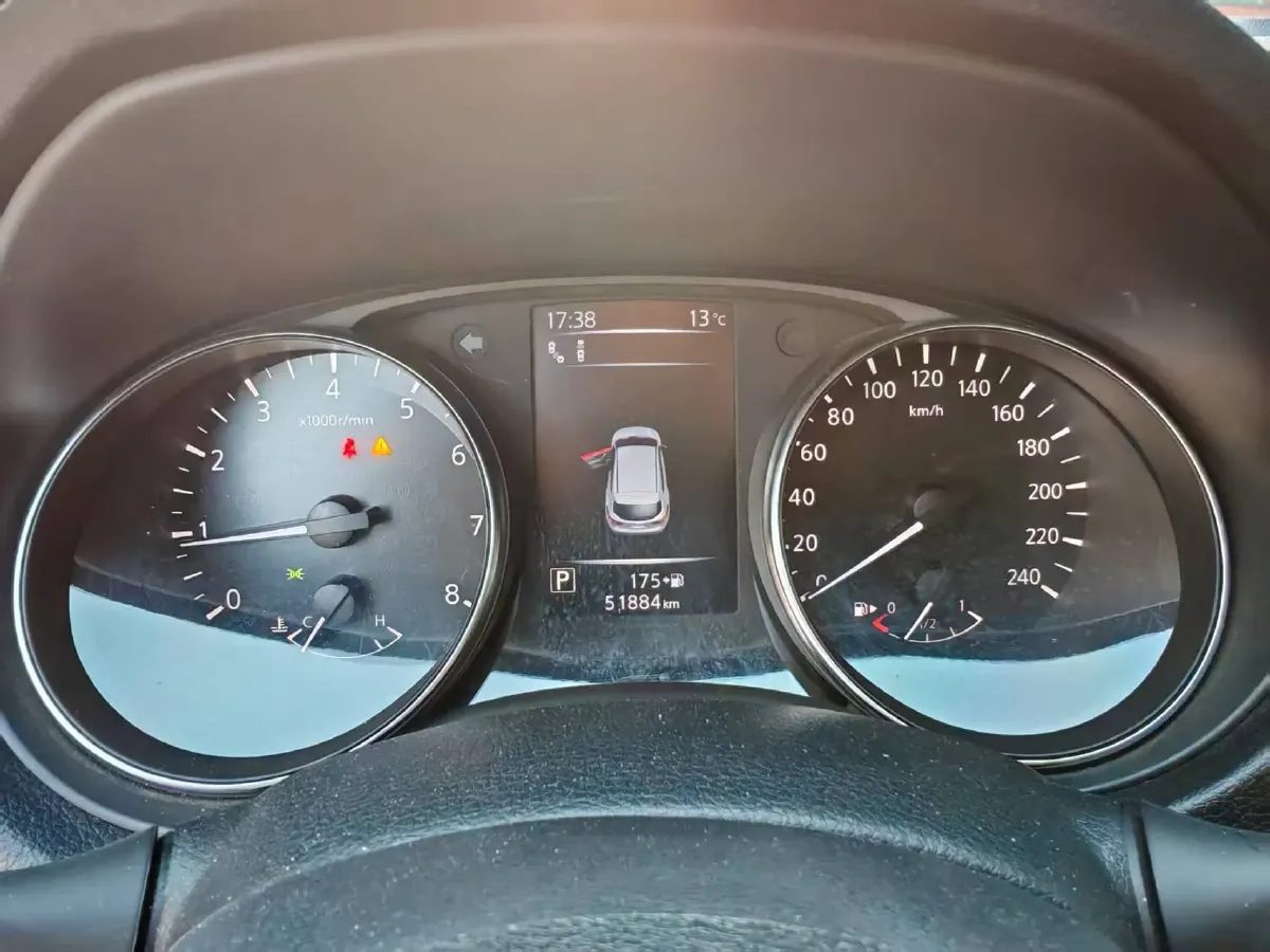 2022 Nissan Qashqai 2.0L 151HP L4 CVT,autocango,china used car exporter,china ev exporter,chinese used car exporter,chinese used ev exporter