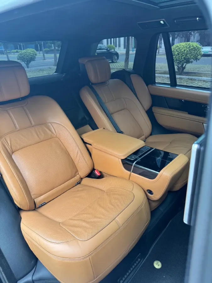 2018 Land Rover Range Rover 3.0T 381HP V6 8AT,autocango,china used car exporter,china ev exporter,chinese used car exporter,chinese used ev exporter