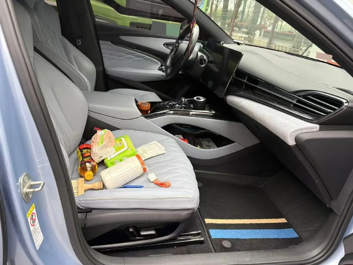 2022 Leapmotor C01 BEV 78.54KWH,autocango,china used car exporter,china ev exporter,chinese used car exporter,chinese used ev exporter