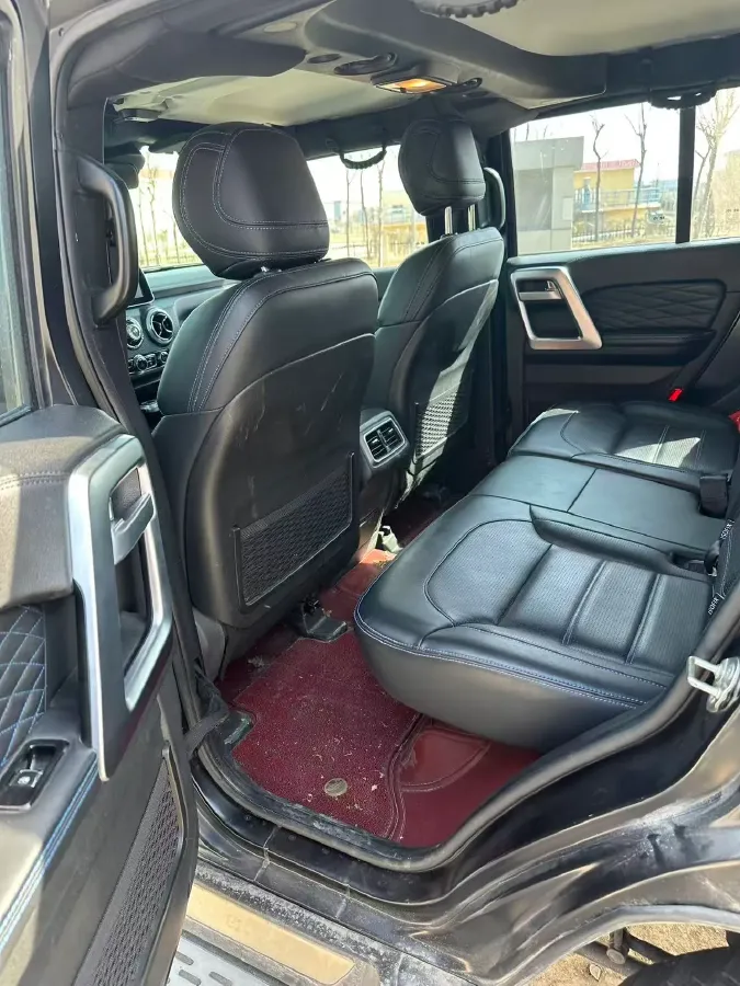 2021 Beijing BJ40 2.0T 163HP L4 8AT,autocango,china used car exporter,china ev exporter,chinese used car exporter,chinese used ev exporter