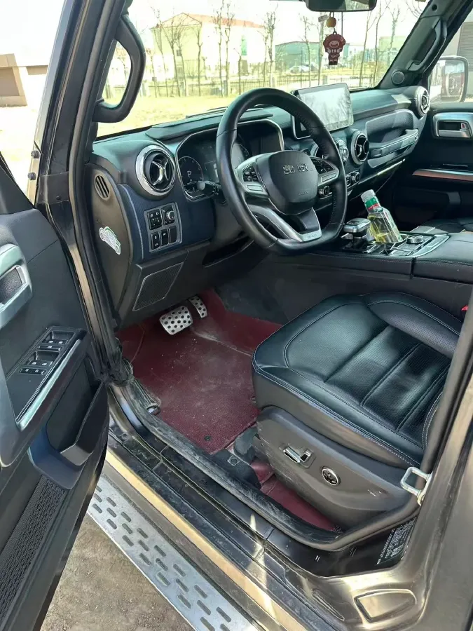 2021 Beijing BJ40 2.0T 163HP L4 8AT,autocango,china used car exporter,china ev exporter,chinese used car exporter,chinese used ev exporter