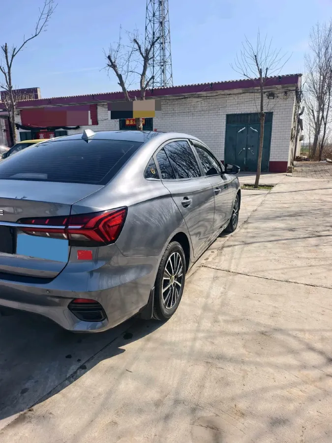 2021 Roewe i5 1.5L 120HP L4 5MT,autocango,china used car exporter,china ev exporter,chinese used car exporter,chinese used ev exporter